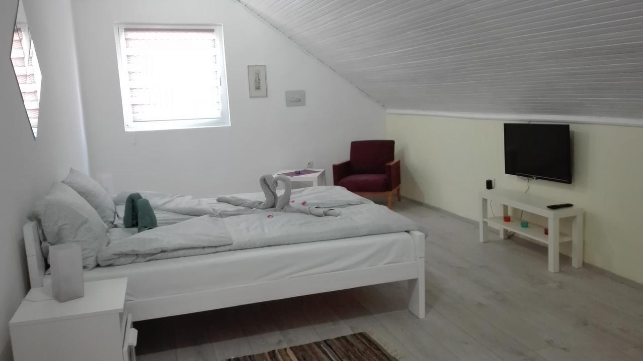 Apartment Dixy Beograd Ngoại thất bức ảnh